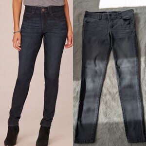 Democracy Absolution Mid Rise Skinny Jeans, Size 4